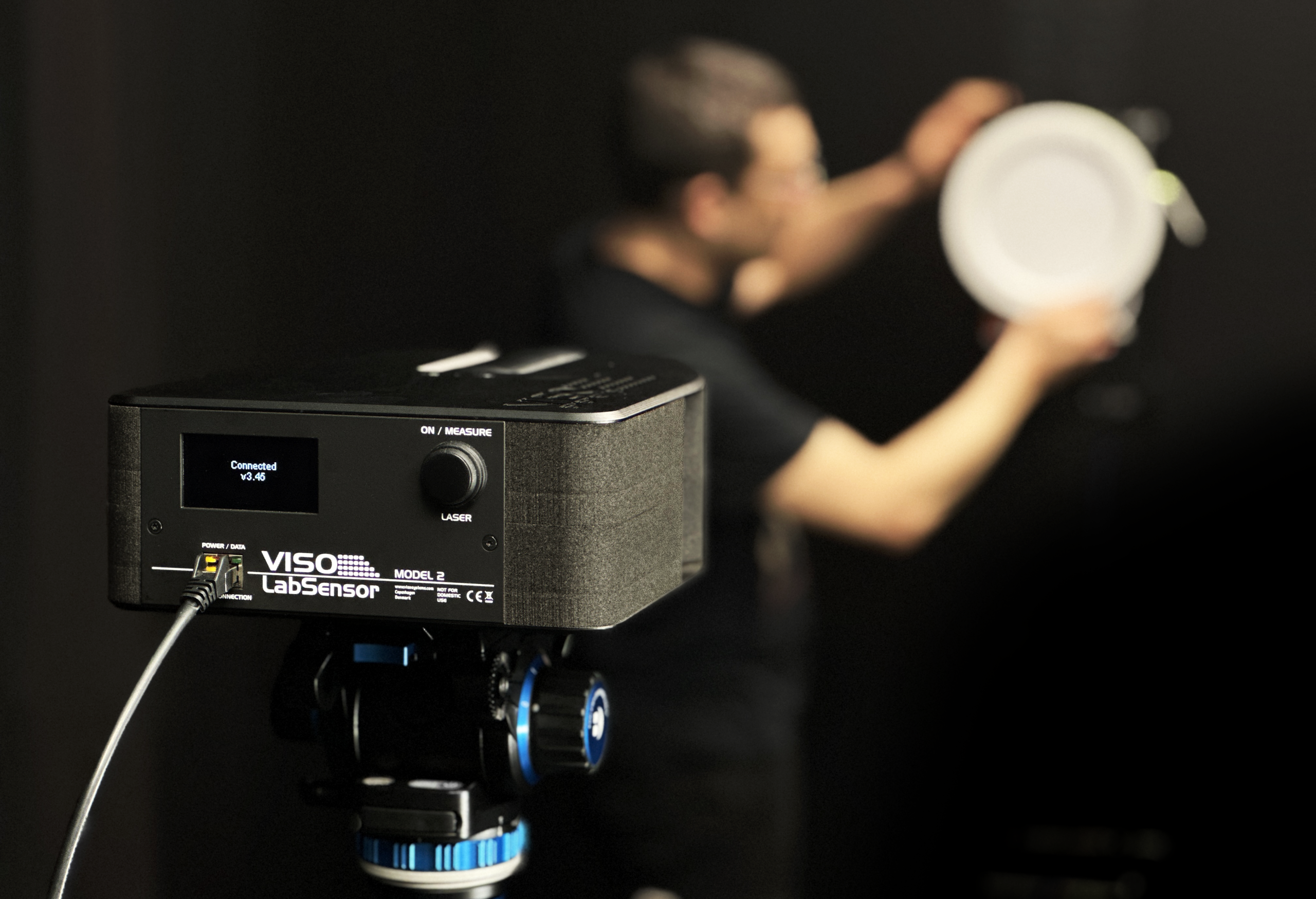 Viso_LabSensor_w_Operator